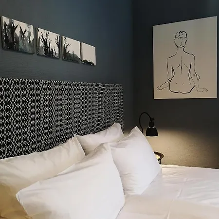 Zeit Hotel Ligatne