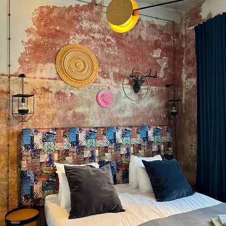 Zeit Hotel Ligatne